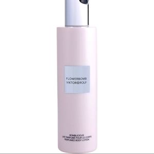 Flowerbomb Body lotion